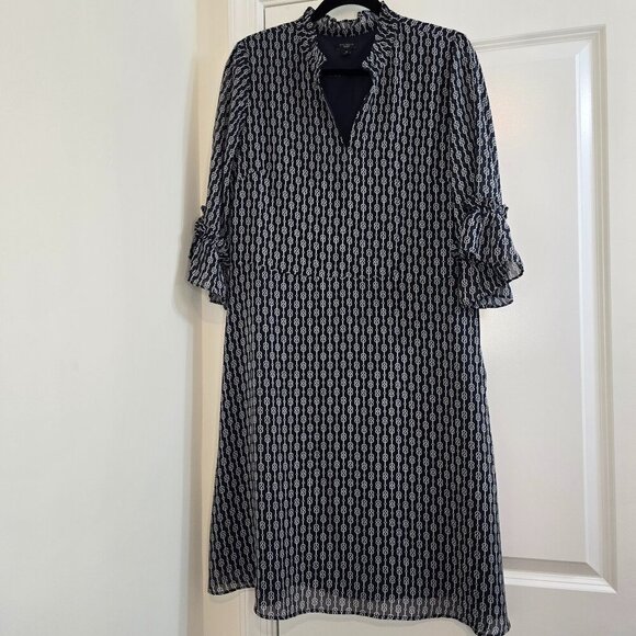 Ann Taylor Factory Shift Dress - Navy and White Bridle or Chain Link Pattern - Picture 3 of 9